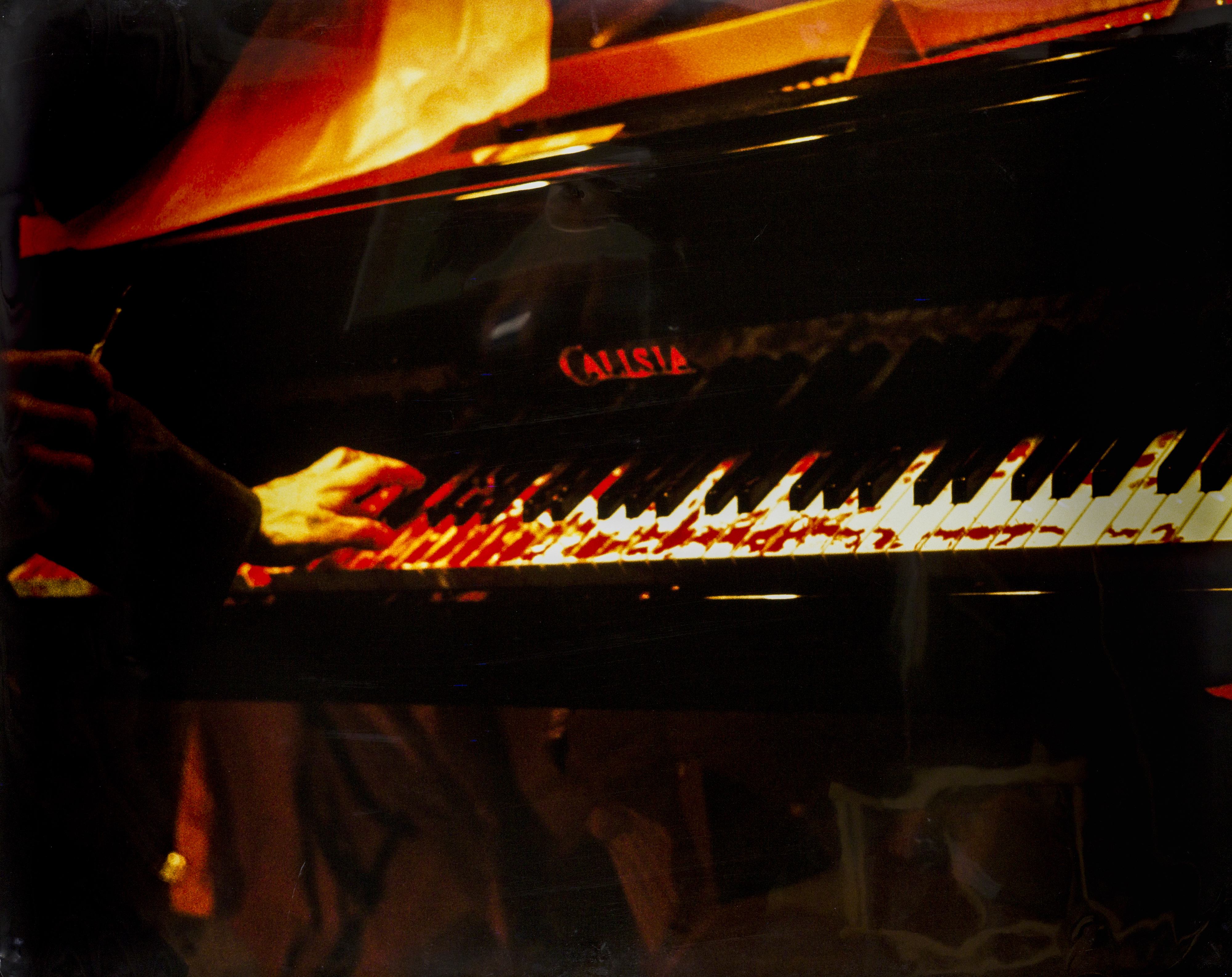 ppp – fff [piano pianissimo – forte fortissimo]; performance, 1985, Galeria Działań, Warsaw,